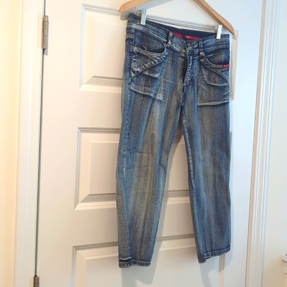 Jeans by BB Capri Waist 16 Rise 9 Inseam 21 L30